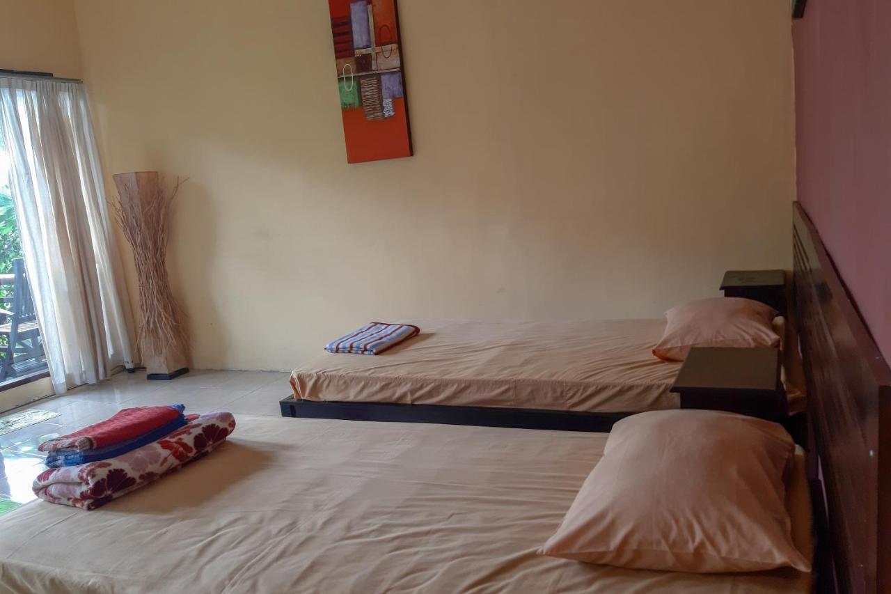Oyo 3070 Villa Lovina Eco Lodge Екстер'єр фото