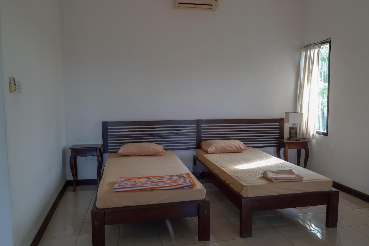 Oyo 3070 Villa Lovina Eco Lodge Екстер'єр фото