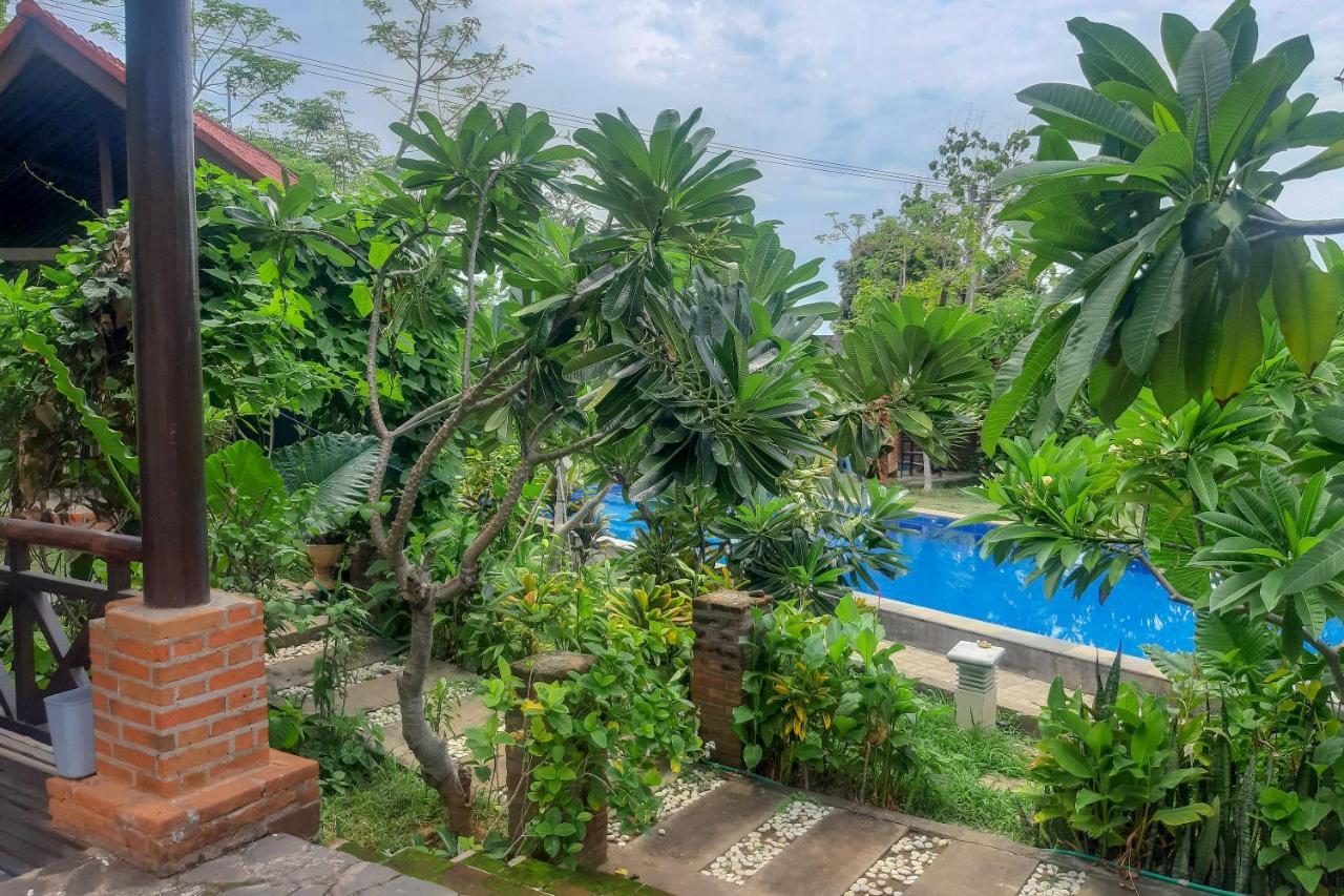 Oyo 3070 Villa Lovina Eco Lodge Екстер'єр фото